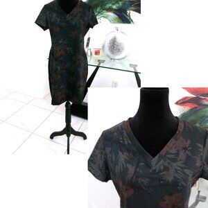 New Jana Carrick V-Neck Forever Ponte Dress Short Sleeve Pine Forest M Green